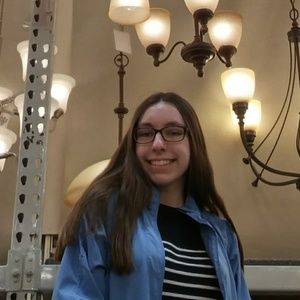 Meet your Posher, Isabelle
